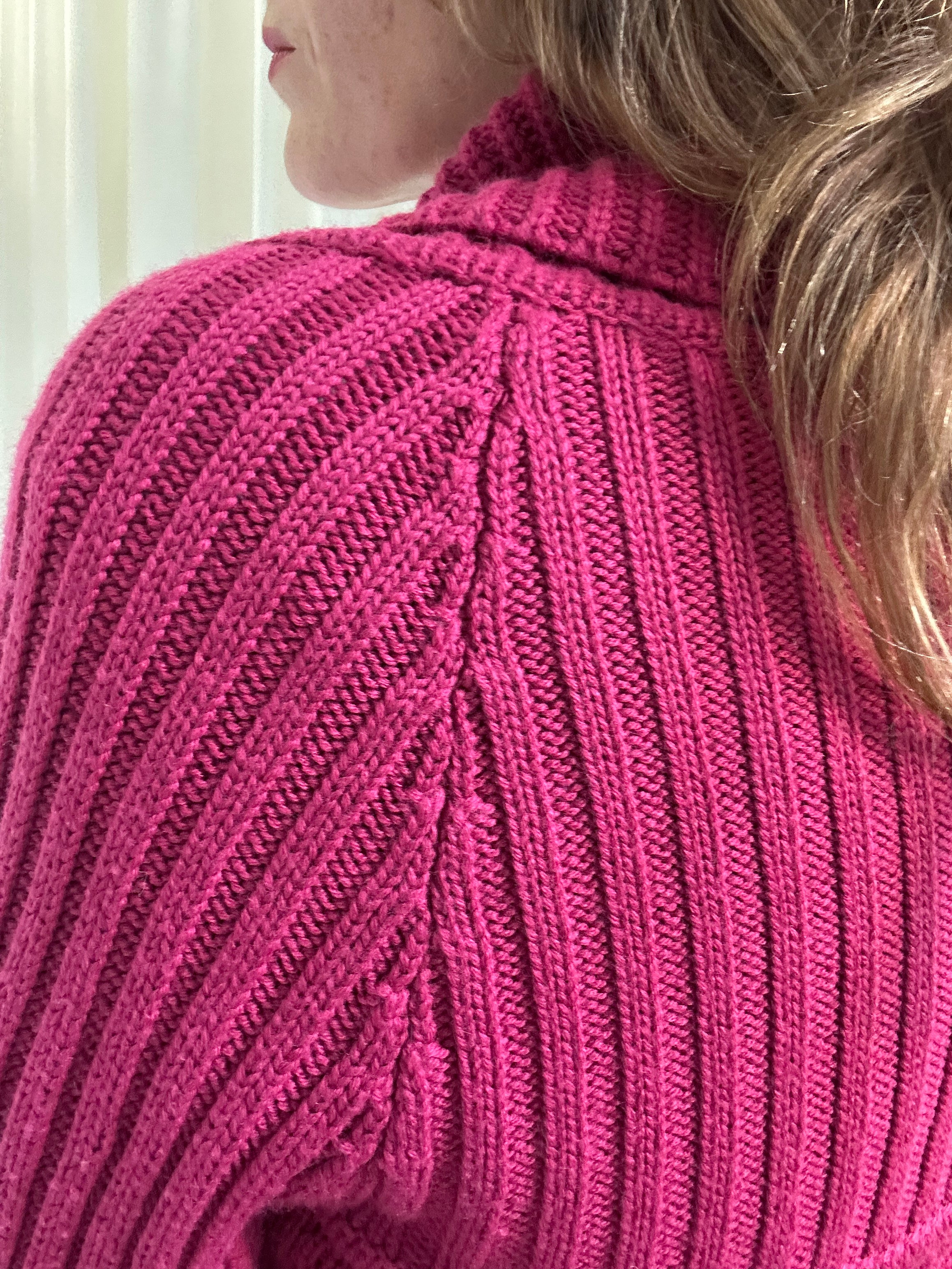 Rocco Barocco Fucsia Sweater