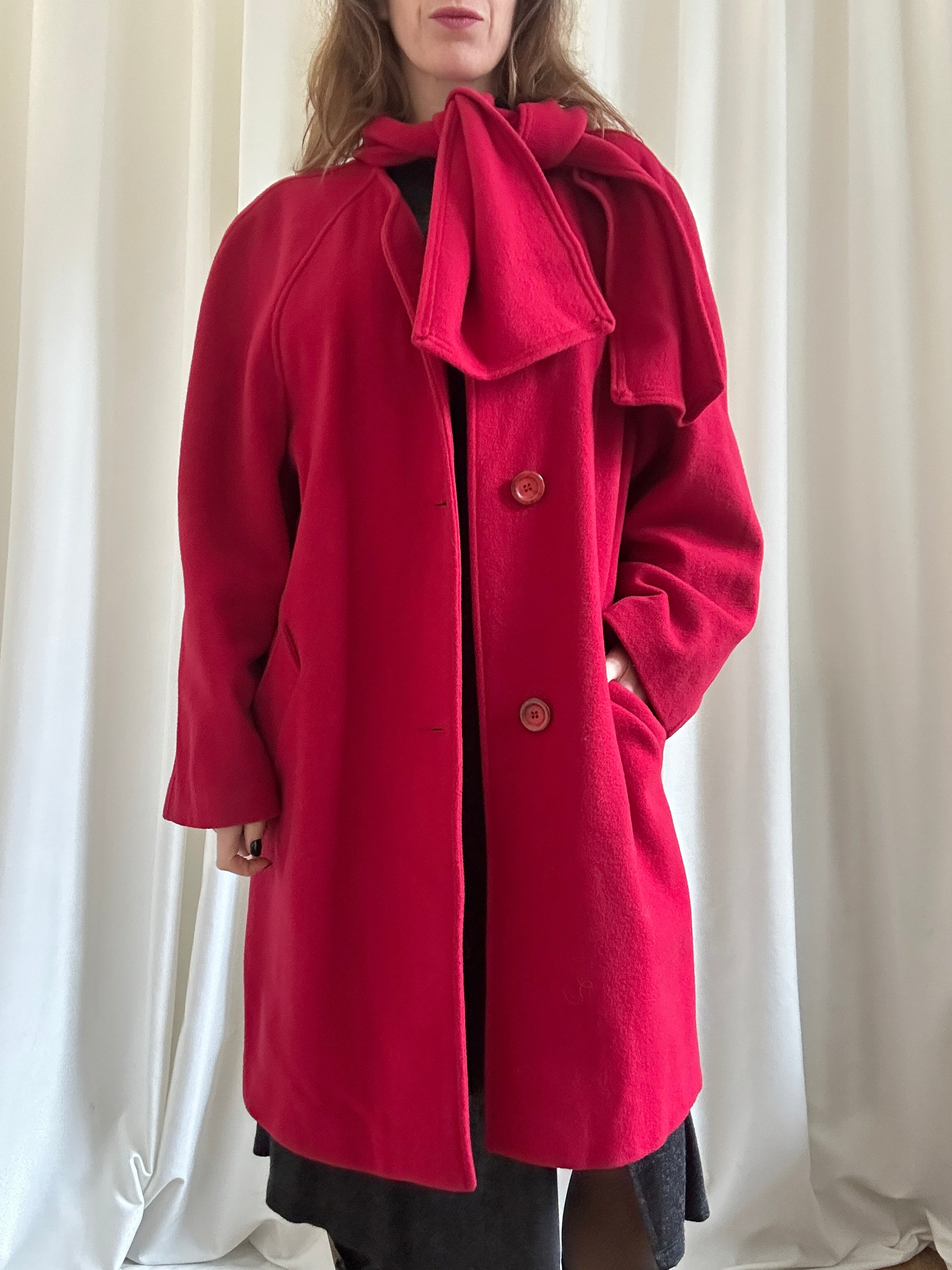 Cappuccettorosso Coat