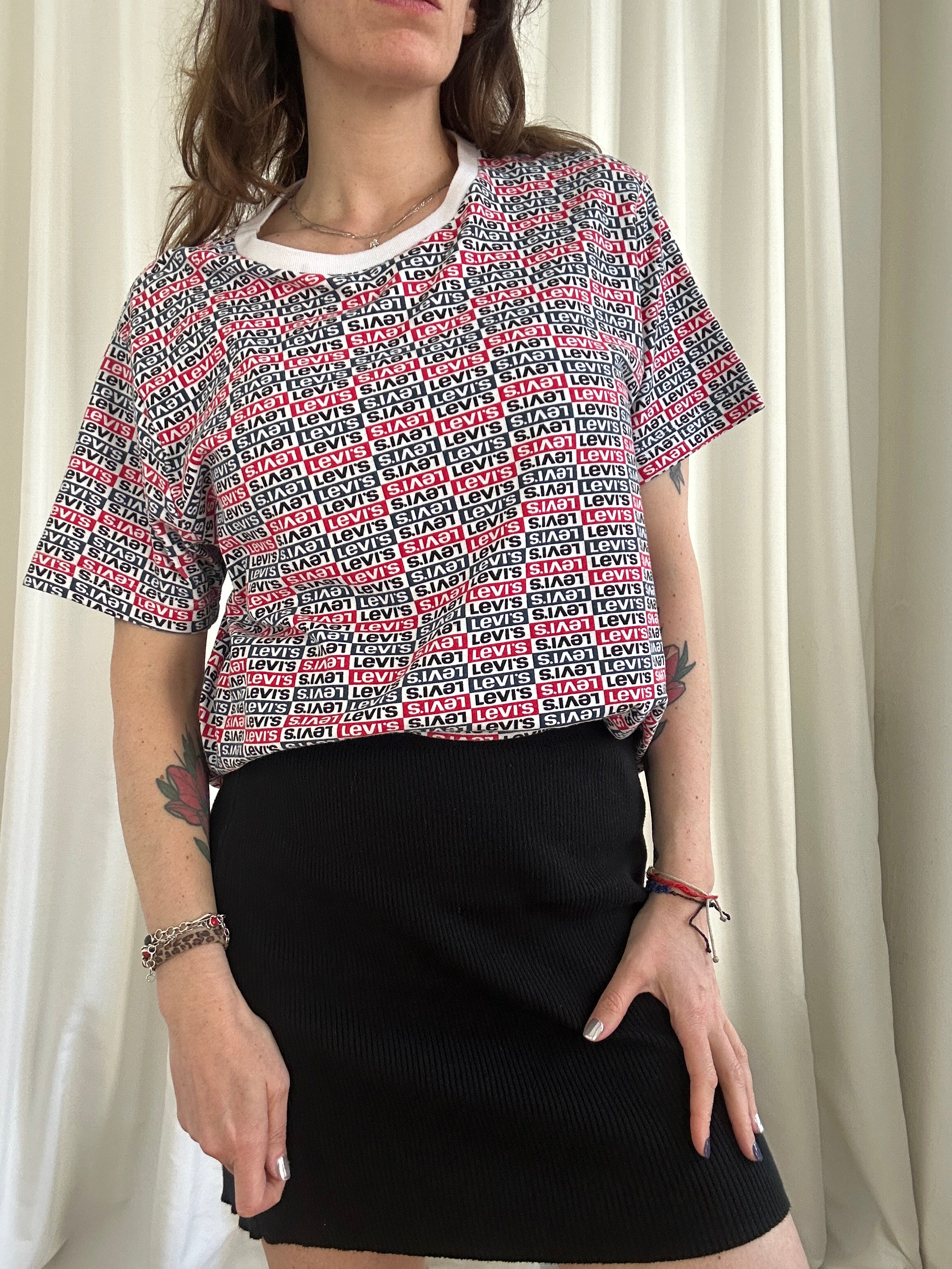 Levi's multilogo shirt
