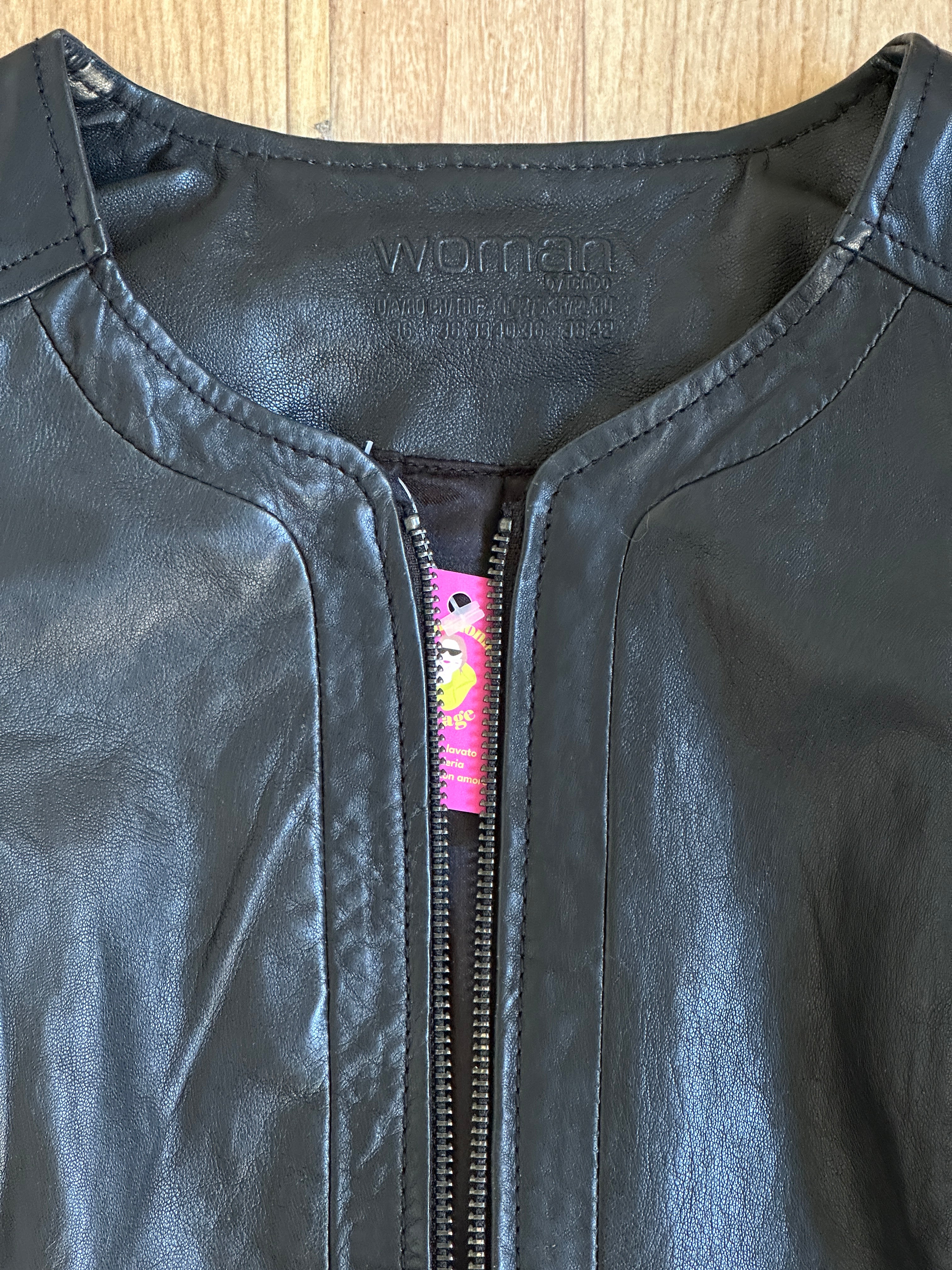 Quasi bikerina leather jacket