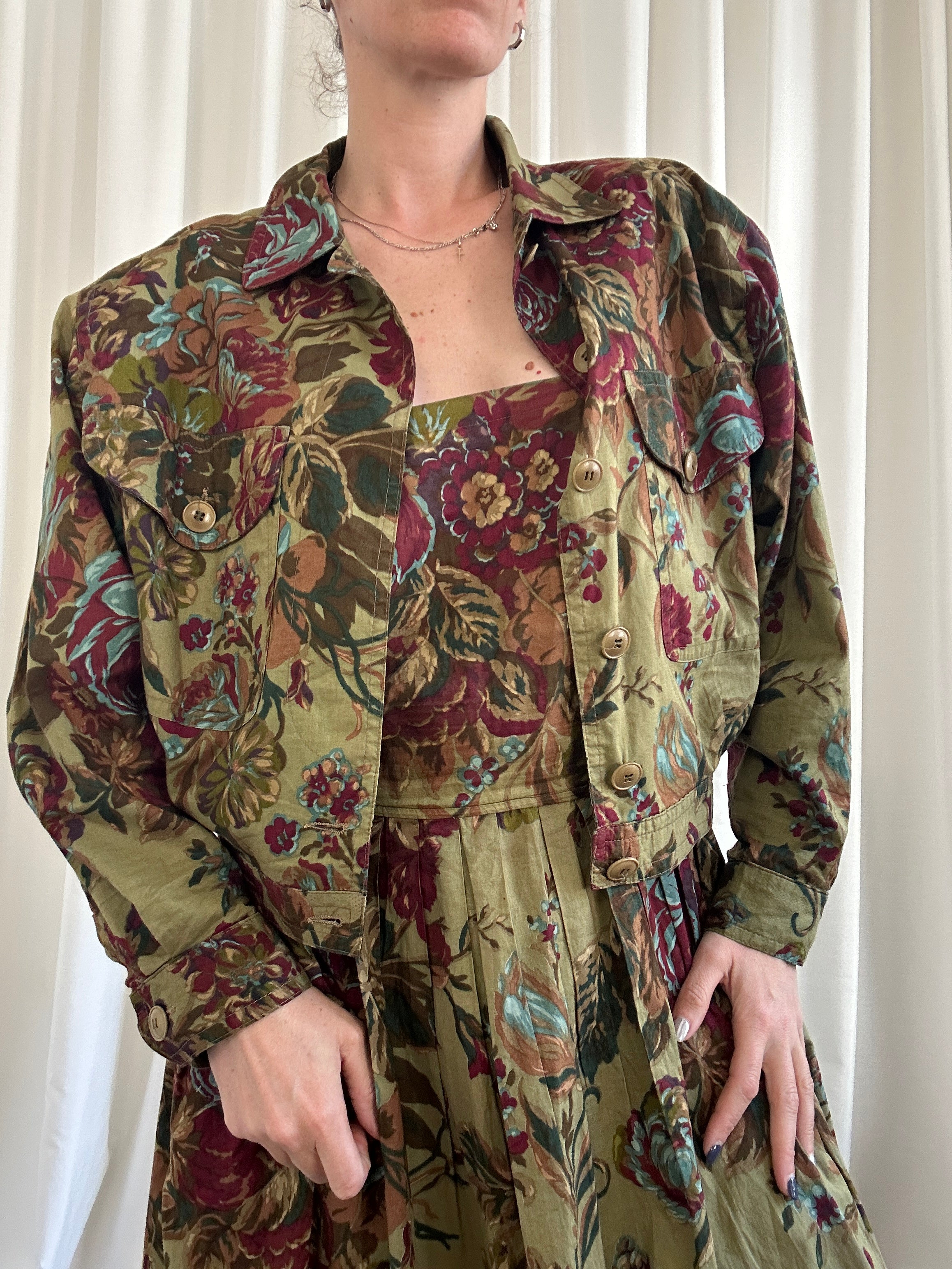 Green flower jacket