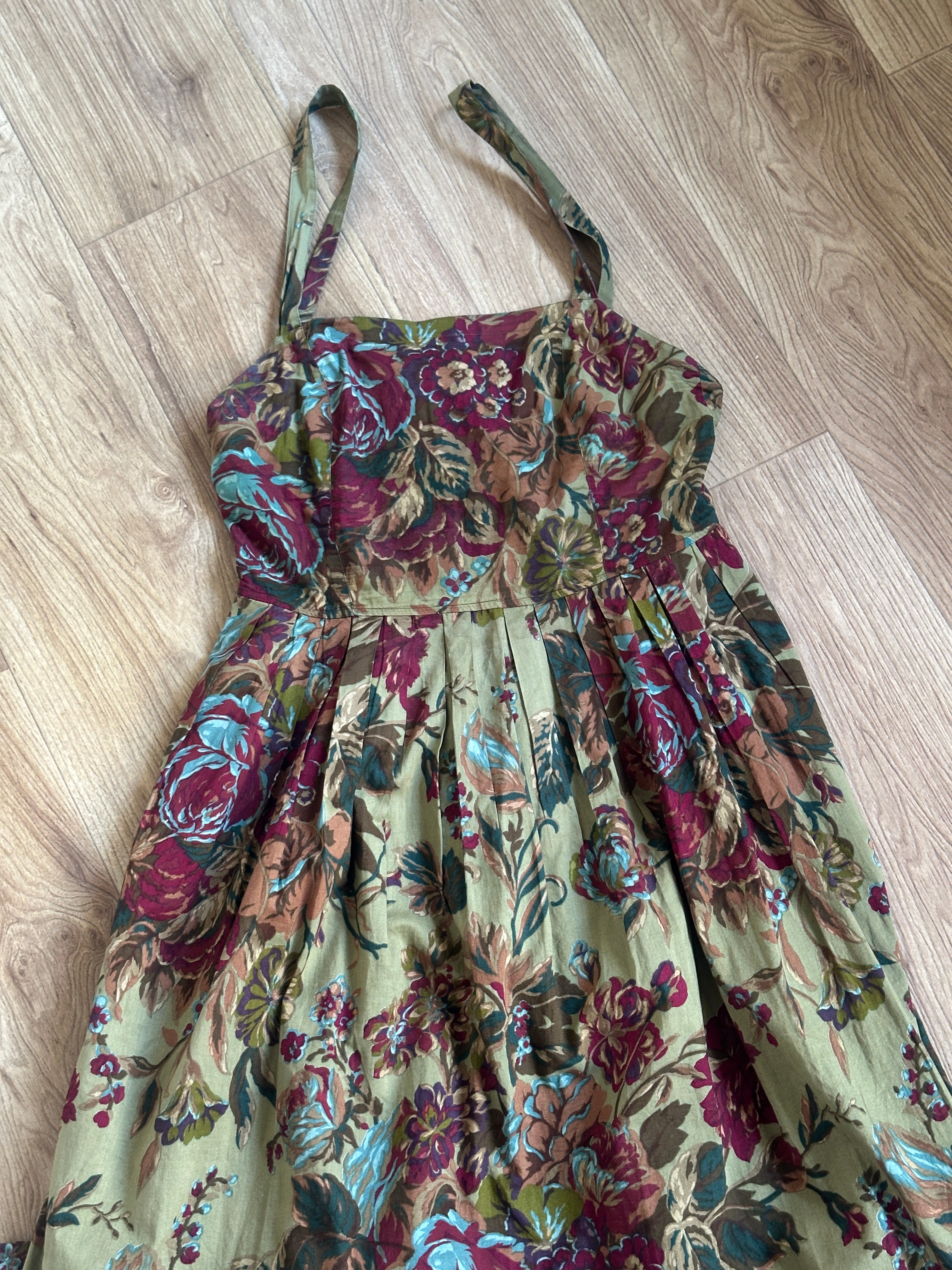 Green flower dress