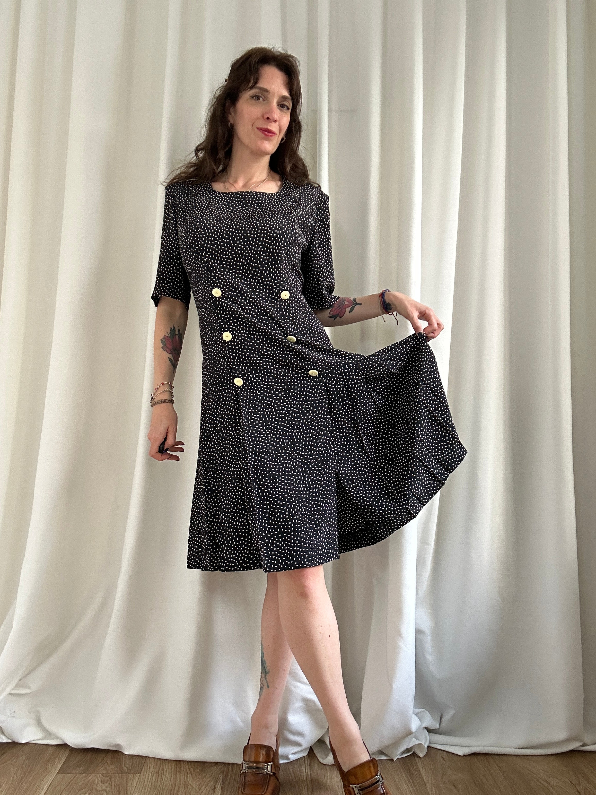 Messy pois dress