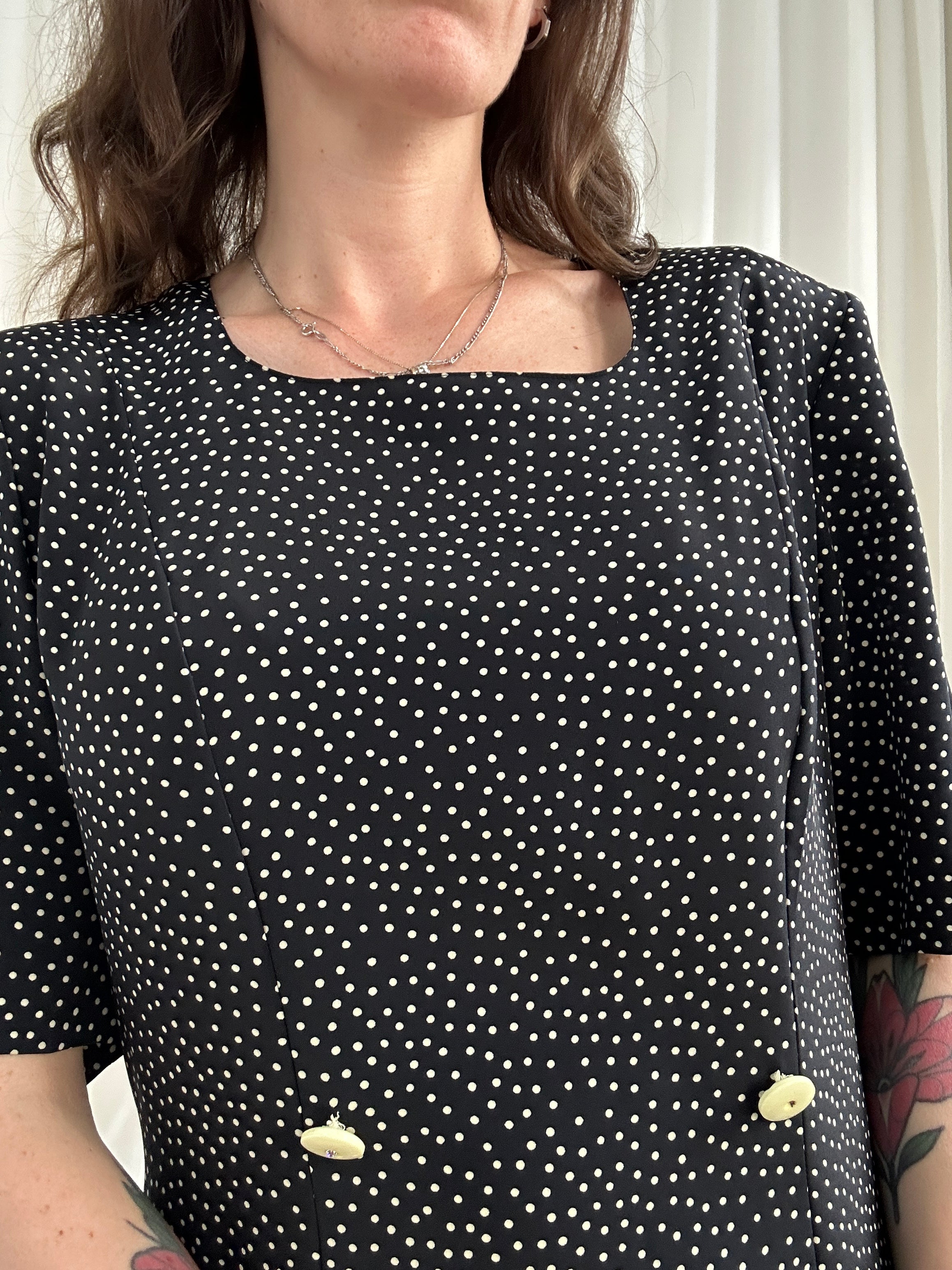 Messy pois dress