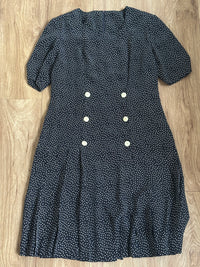 Messy pois dress
