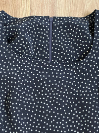 Messy pois dress