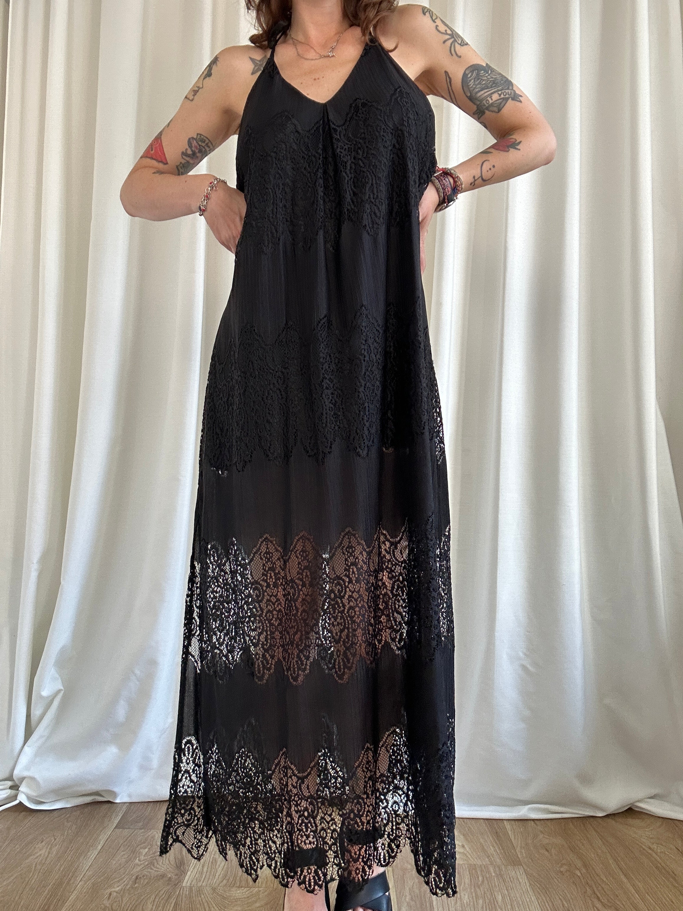 Pizzo darky dress