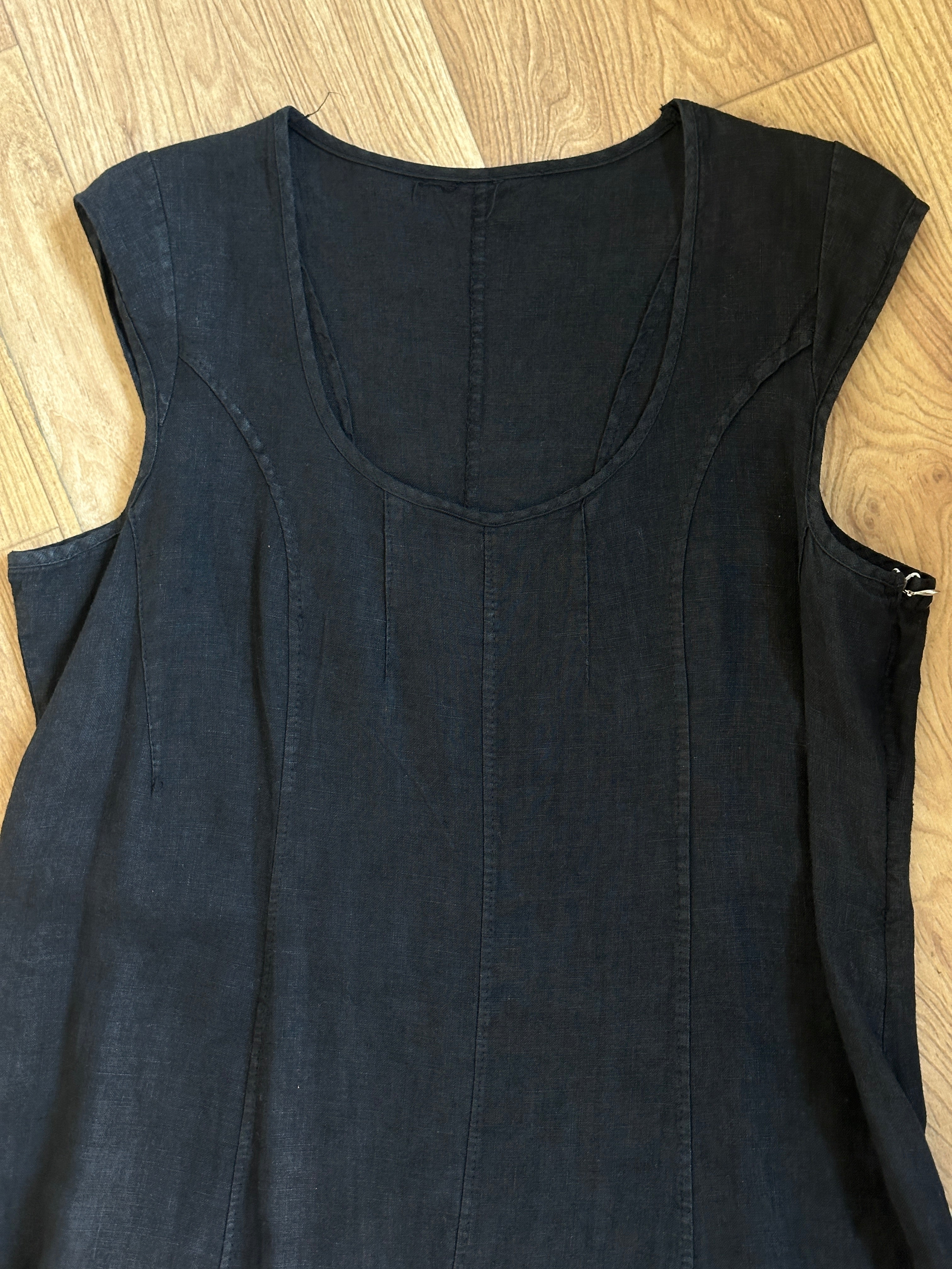 Nerone in lino dress