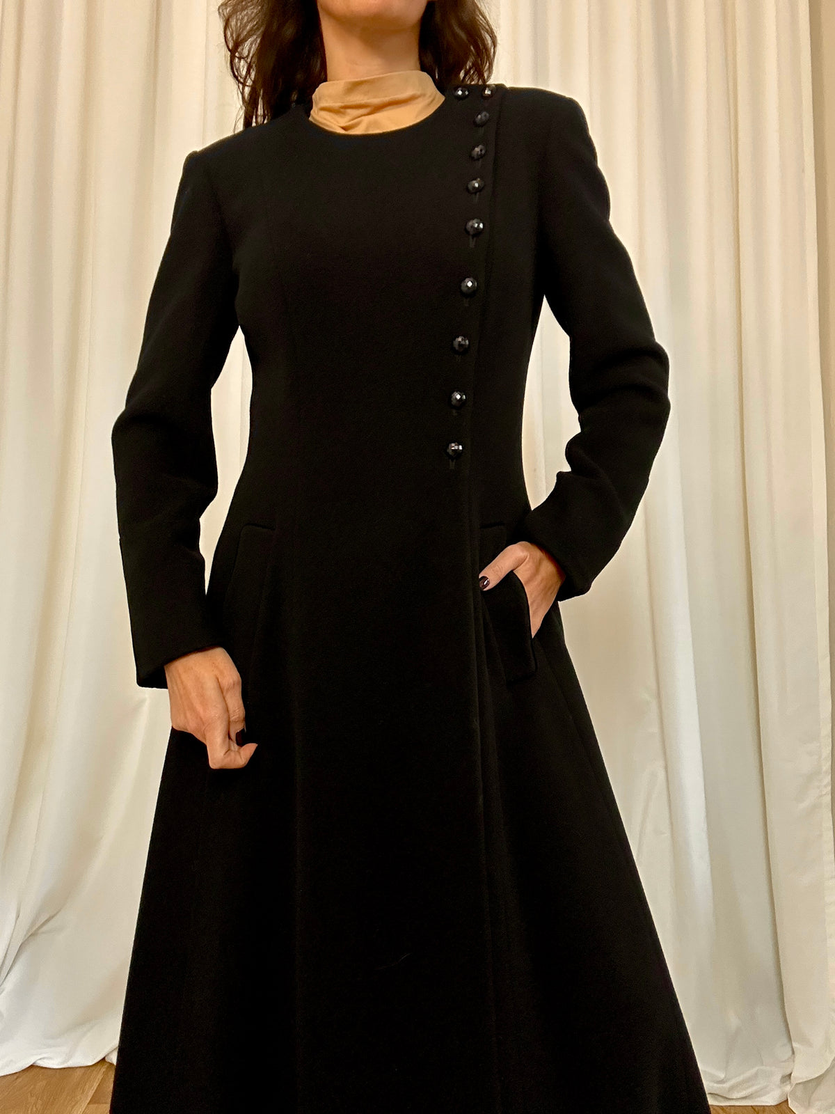 Fatato dark coat