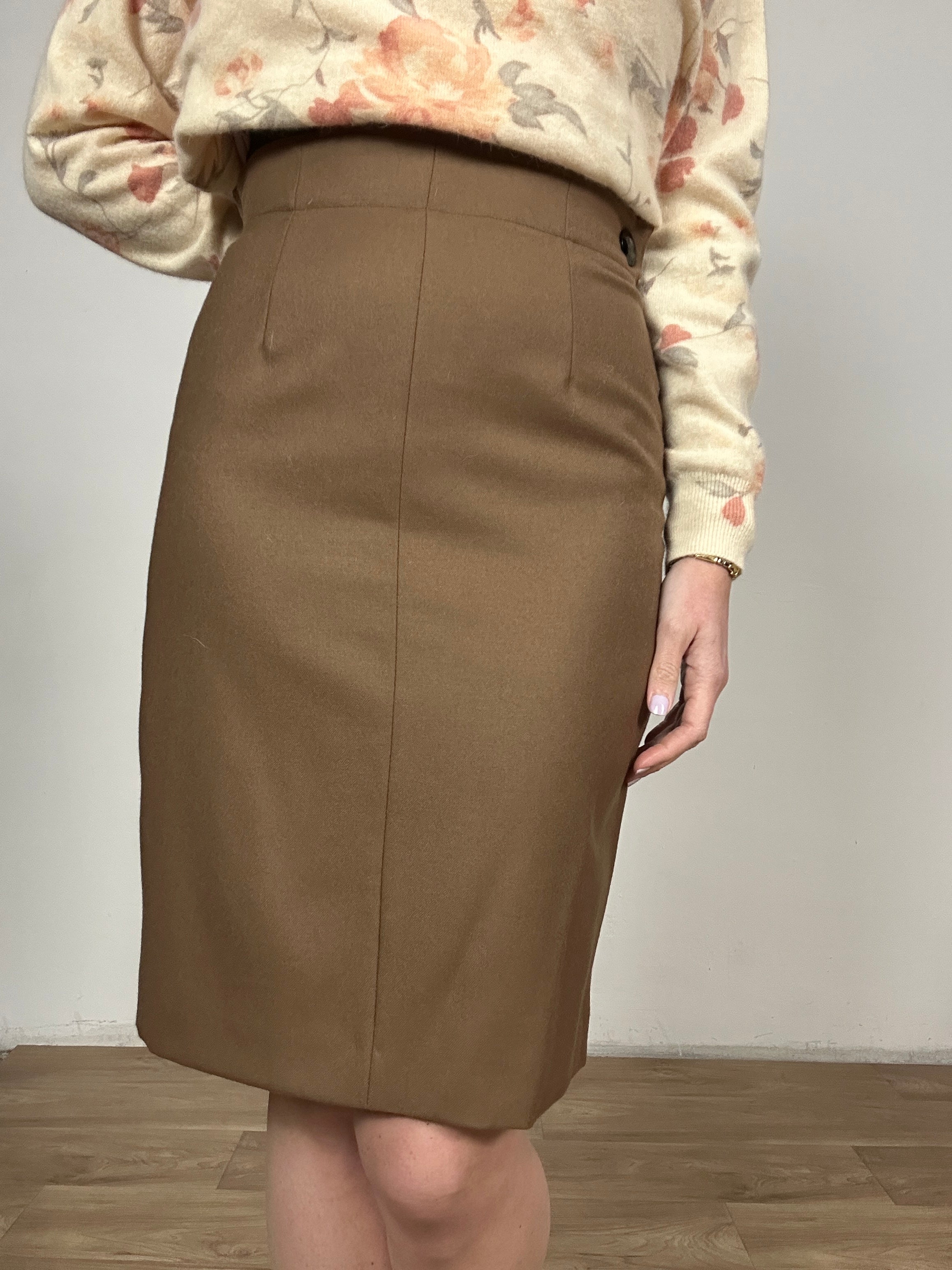 Ferrè pencil skirt