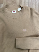 Levi’s 90s sweater