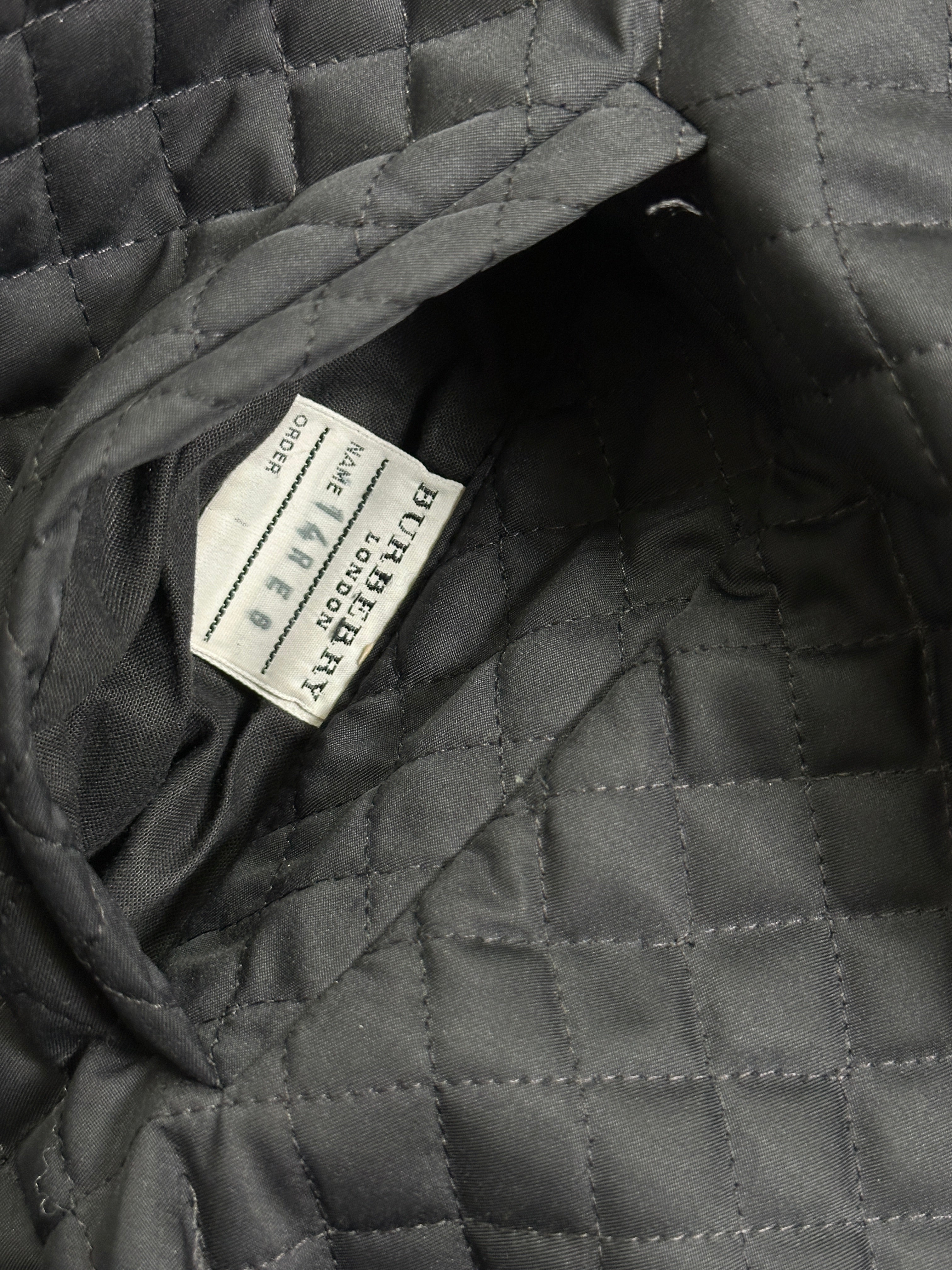Traditional light Burberry