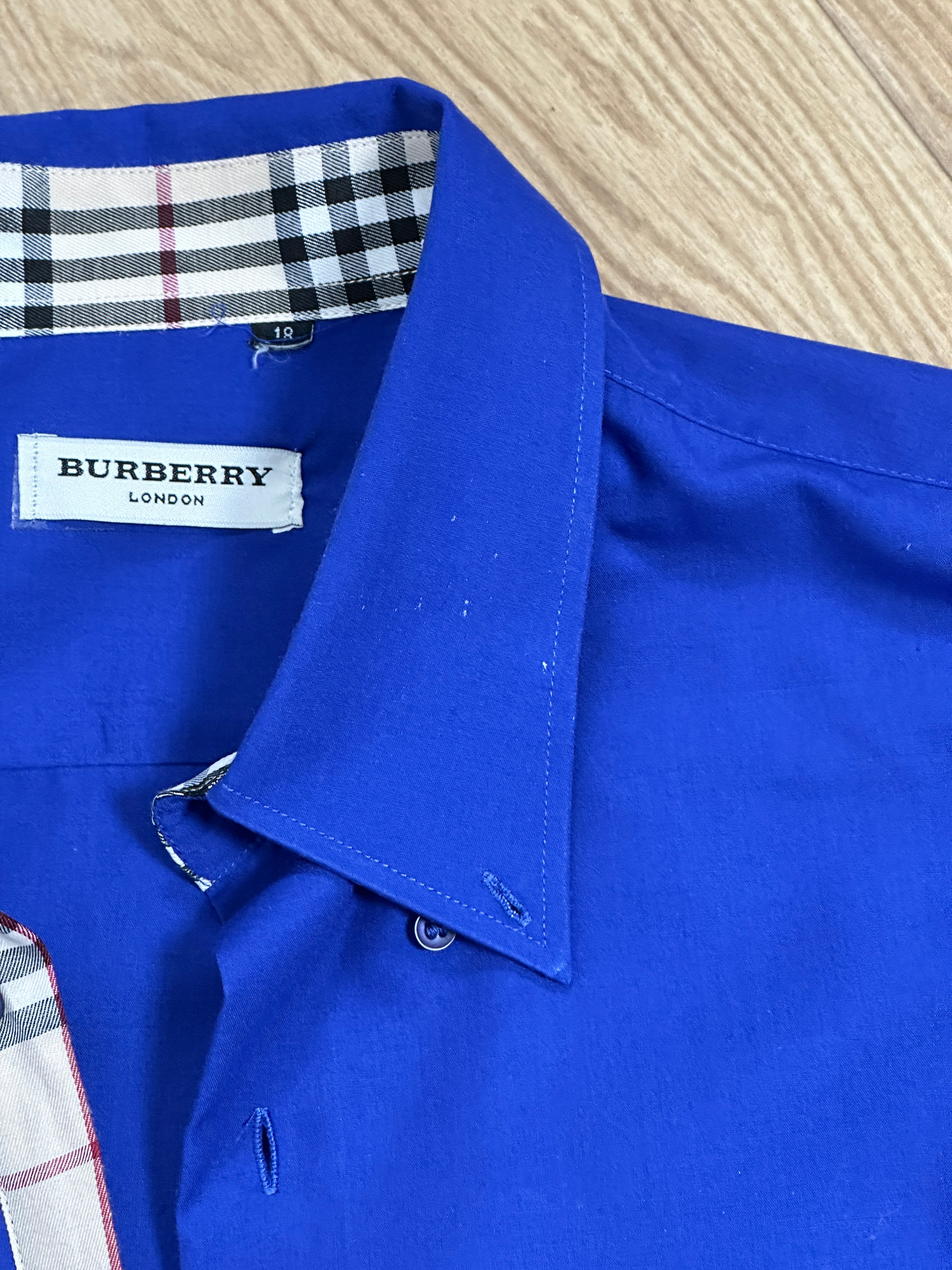 La Bluette Burberry shirt