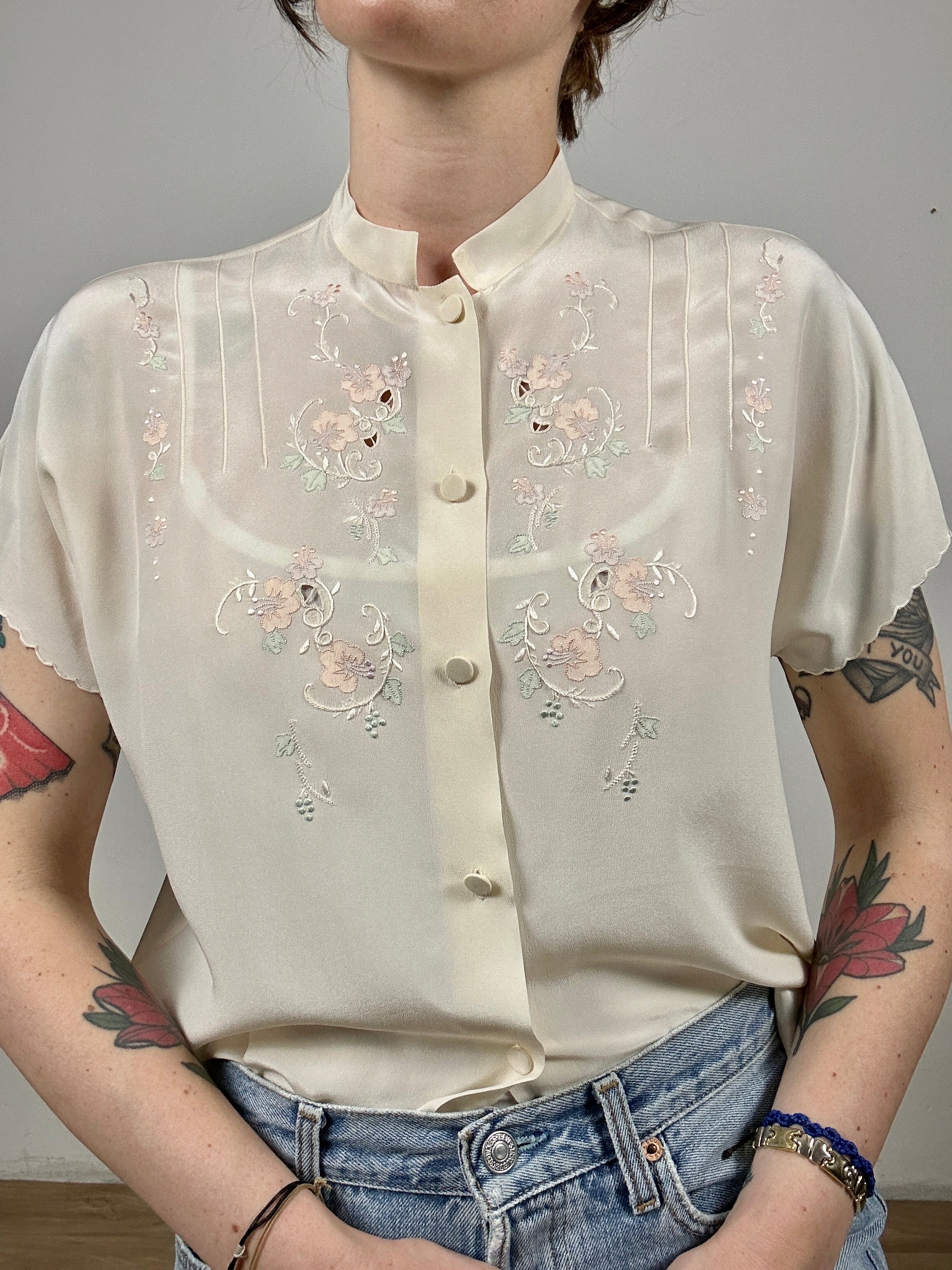 Oriental flower shirt