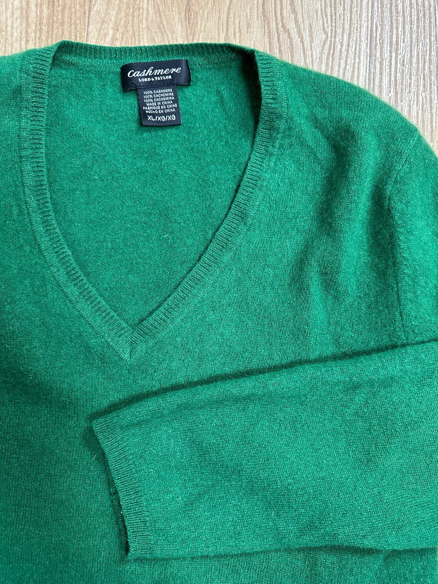 Cashmere green sweater